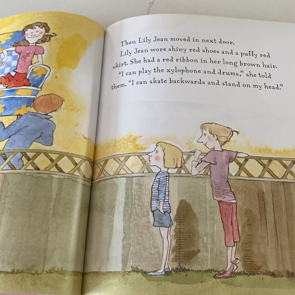 🍏3/$15🍎 You’re Mean Lily Jean by Frieda Wishinsky - Picture 4 of 4